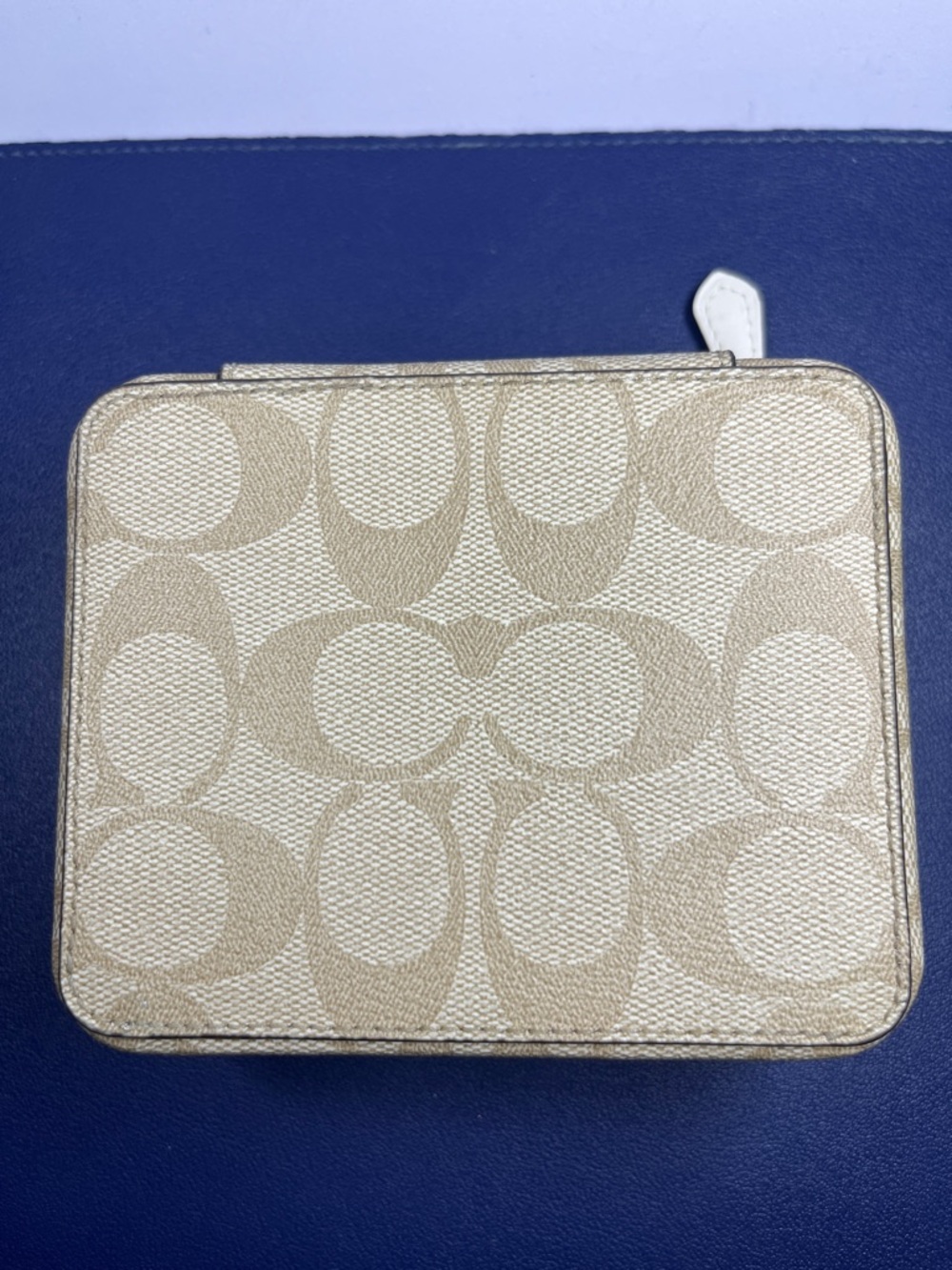SOLD -  COACH Signature Canvas Jewelry Case - Picture 9 of 11